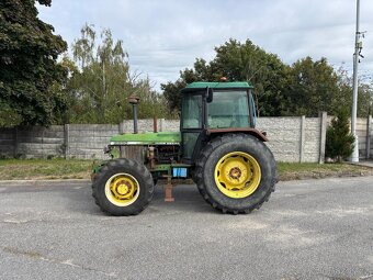 Kolový traktor John Deere 2850, nutné opravy - 4