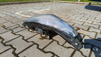 Přední světlo Ford Fiesta 2013 - 2017 pravé - 4