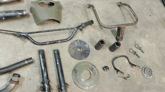 Díly Jawa 250, 350, Pionýr - 4