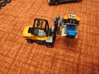 LEGO City Trains 60198 Nákladní vlak, 1226 ks, bez krabice - 4
