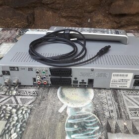 Satelitní přijímač Philips cinema DSR 9005 - 4