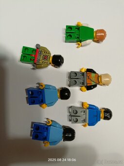 Lego® figurky 6 ks...s novými vlasy - 4