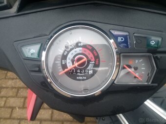 Prodám skútr maxon - 4