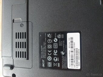 ACER  Aspire   RAM 4 GB    nechám LEVNĚ - 4