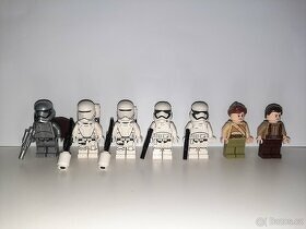 LEGO Star Wars 75103 First Order Transporter - 4