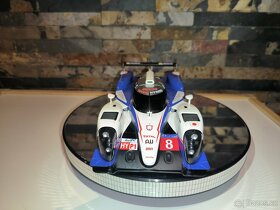 Toyota TS040 - 1:18 AUTOART - 4