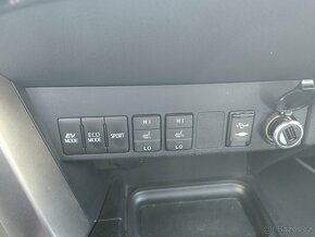 Prodám Toyota RAV4 2018 - 4