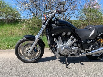 YAMAHA V-MAX 1200 - 4