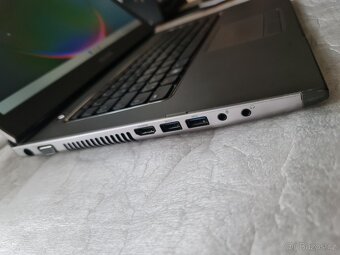 Notebook Dell Vostro 3560 - 4