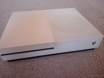 Xbox one S - 4
