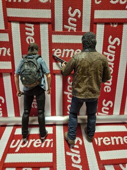 Figurka neca the last of us part 2 joel a ellie - 4