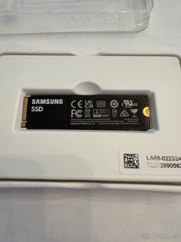 Samsung 980 – NVMe M.2 (500GB) - 4