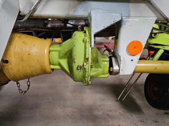 Obraceč Claas Volto 1050 T - 4