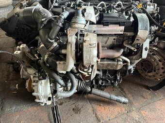 Motor + prevodovka CAY 1.6 TDI 77 kw - 4