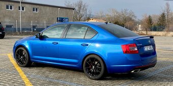 Octavia RS 220 2.0TSi 162kw manuál - 4