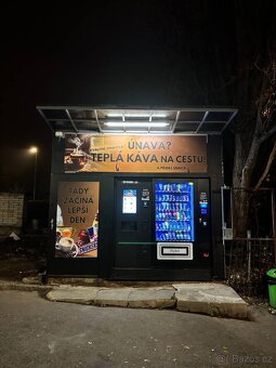 Prodejní stánek na metru Háje - 4