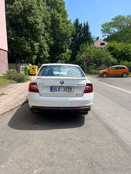 OCTAVIA 3 RS - 4