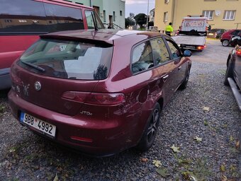 Alfa Romeo 159 1.9jtdM 8v díly - 4