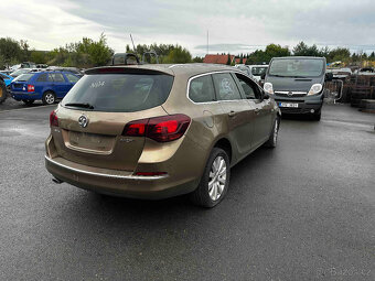 356. OPEL ASTRA J COMBI 2013 / 2.0 CDTI / A20DTH - 4