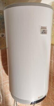 Prodám elektrický bojler značky Dražice - 4