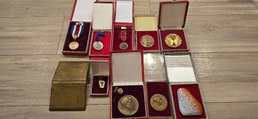 Odznaky, medaile, vyznamenání - 4