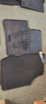 Gumové autokoberce Touareg - 4