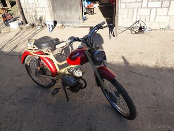 Moped Benelli - 4