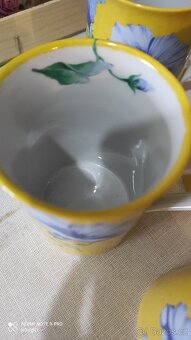 Hrnečky s květy - 4