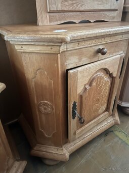 Komoda - 4