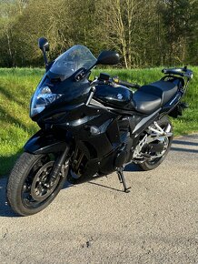 Suzuki GSX 1250 FA, ČR - 4