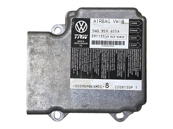 Palubní deska černá 3C1857004AJ VW Passat CC r.v. 2009 - 4