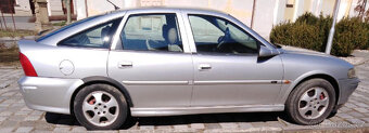 DILY OPEL VECTRA 1,8 16V 85KW - 4