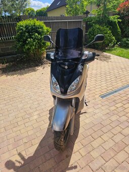 Yamaha Xmax 250 rv. 2006 - 4