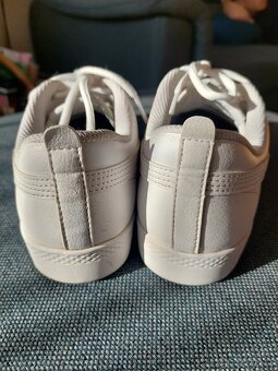 Bílé kožené dámské boty zn.PUMA, vel.38 - 4