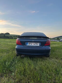 Mercedes benz - 4
