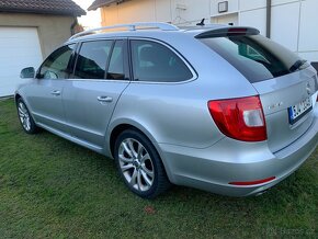 Škoda Superb kombi 2 4X4 1.8 TSI 118kW Bixenon - 4