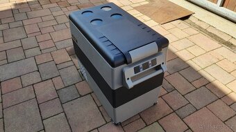 Kompresorová, autolednice, 35l 12V, 230 - 4