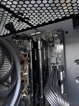Herní počítač Lynx Challenger rtx4060 r5 5600 - 4