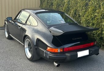 Porsche 911 Carrera 3.2 G50 Coupe z roku 1987 - 4