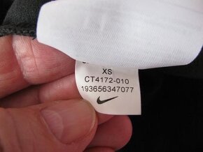 Černé chlapecké bavlněné tričko NIKE - 4