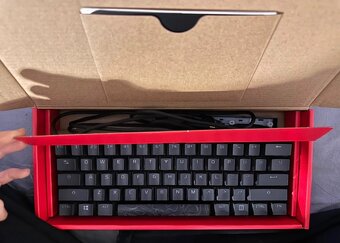 Mechanická Klávesnice HyperX Alloy Origins 60 Red - 4