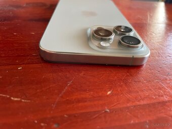 Apple iPhone 15 Pro Max 256GB - 4
