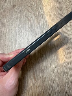 Kryt Beats s MagSafe na iPhone 16 Pro Max — půlnočně černý - 4