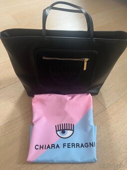 Prodán novou nepoužitou kabelku Chiara Ferragni - 4