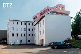 Kancelář 26 m2 v moderní administrativní budově s parkováním - 4