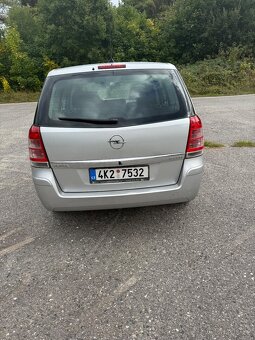 Opel Zafira B. 2009r. 1,7 diesel. 7 mist. - 4