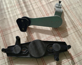 Hama držák do auta na tablet 7"-10,5", hliníkový - 4