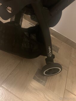 Kočárek HAMILTON R1 - 4