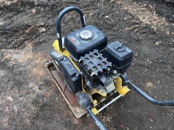 Bomag BVP 18/45 - jednosměrná vibrační deska - 4