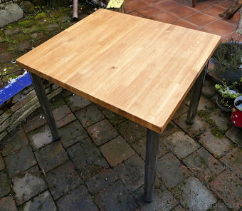 Dubový stůl z masivu - 4